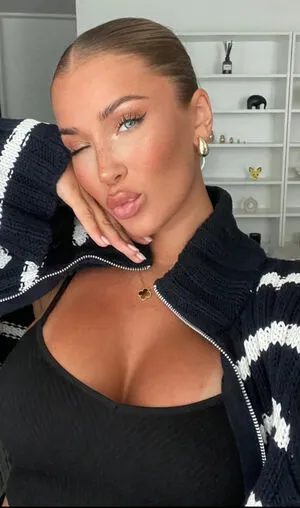 Lisa Jolie OnlyFans Leaked Free Thumbnail Picture - #9F9dlAazb1