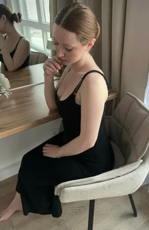 Lisa Knvlv OnlyFans Leaked Free Thumbnail Picture - #pvhmkVzNx2