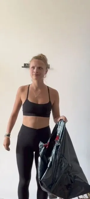 Lisa Kppers OnlyFans Leaked Free Thumbnail Picture - #KpC6QR3Z1b