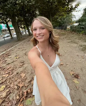 Lisa Kppers OnlyFans Leaked Free Thumbnail Picture - #6EaTH7qeXc