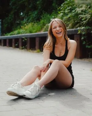 Lisa Kppers OnlyFans Leaked Free Thumbnail Picture - #CmT45wd2kS