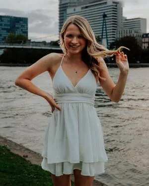 Lisa Kppers OnlyFans Leaked Free Thumbnail Picture - #ITr8EZl5lY