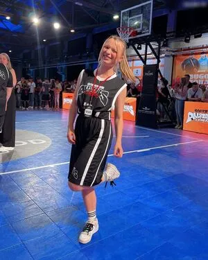 Lisa Kppers OnlyFans Leaked Free Thumbnail Picture - #S3MG8N2T98