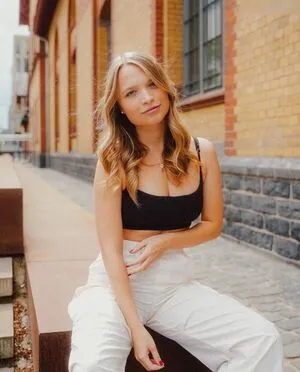 Lisa Kppers OnlyFans Leaked Free Thumbnail Picture - #Z18P41043a
