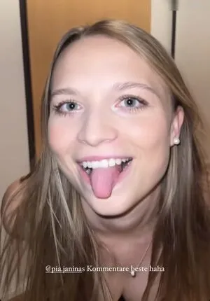 Lisa Kppers OnlyFans Leaked Free Thumbnail Picture - #g14Bbrrwpc