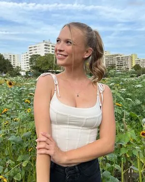 Lisa Kppers OnlyFans Leaked Free Thumbnail Picture - #rqVD4WTsIL