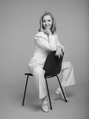 Lisa Kudrow OnlyFans Leaked Free Thumbnail Picture - #RBsuLn00P4