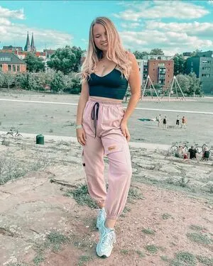 Lisa Kueppers OnlyFans Leaked Free Thumbnail Picture - #FxI0gMAlll