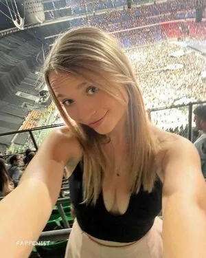 Lisa Kueppers OnlyFans Leaked Free Thumbnail Picture - #nFdMi3okE3