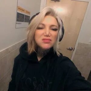 Lisa Landerkin OnlyFans Leaked Free Thumbnail Picture - #9LXZVX7668