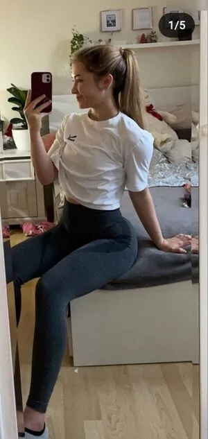 Lisa Lth OnlyFans Leaked Free Thumbnail Picture - #4j7FKfg9f3