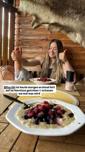 Lisa Lth OnlyFans Leaked Free Thumbnail Picture - #YJ25kWymyM