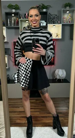 Lisa Luchs OnlyFans Leaked Free Thumbnail Picture - #a37UqDNAOq