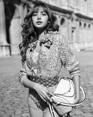 Lisa Manoban OnlyFans Leaked Free Thumbnail Picture - #c3KG4GBkrp