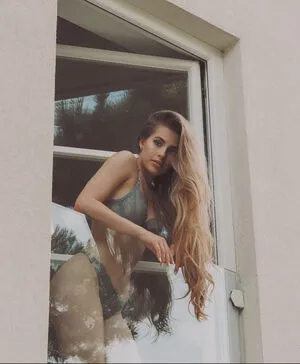 Lisa Marie Schiffner OnlyFans Leaked Free Thumbnail Picture - #8s1lzCEWE3