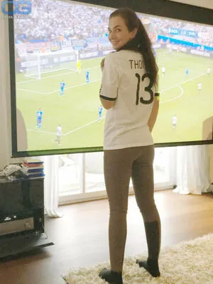 Lisa Mller OnlyFans Leaked Free Thumbnail Picture - #7vxx023z8J