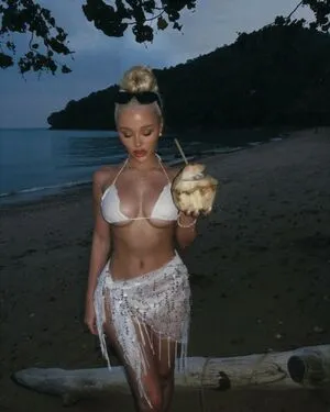 Lisa Pedersen OnlyFans Leaked Free Thumbnail Picture - #t9mG5x3p42