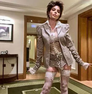Lisa Rinna OnlyFans Leaked Free Thumbnail Picture - #ErSYkyCQwB