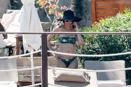 Lisa Rinna OnlyFans Leaked Free Thumbnail Picture - #Pxun3f0lO2