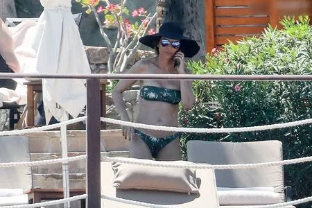 Lisa Rinna OnlyFans Leaked Free Thumbnail Picture - #cbCGoFaUKW