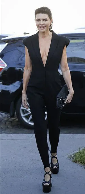 Lisa Rinna OnlyFans Leaked Free Thumbnail Picture - #mU0NTcE2Sa