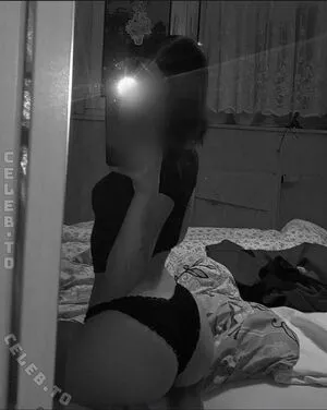 Lisa Slwi OnlyFans Leaked Free Thumbnail Picture - #NhdscOFlxo