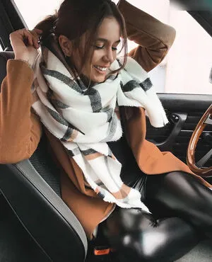 Lisa Srmst OnlyFans Leaked Free Thumbnail Picture - #swThah3NNt