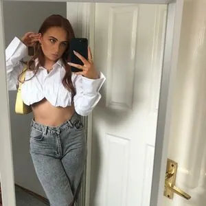Lisa Sutherland OnlyFans Leaked Free Thumbnail Picture - #F8FZQba1gH