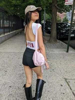 Lisa Tung OnlyFans Leaked Free Thumbnail Picture - #fqoLS740h5