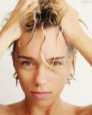 Lisa Und Lena OnlyFans Leaked Free Thumbnail Picture - #1VPTaaeMpP