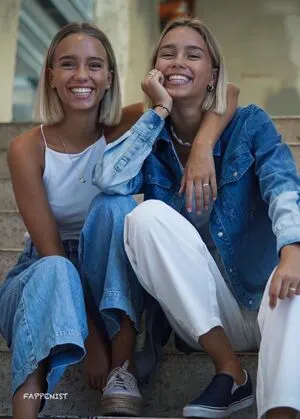 Lisa Und Lena OnlyFans Leaked Free Thumbnail Picture - #vbeaRNlNqo