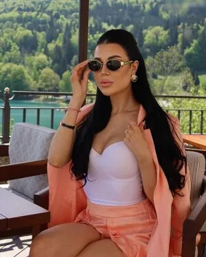 Lisa Weinberger OnlyFans Leaked Free Thumbnail Picture - #5G6Ss9pLVf