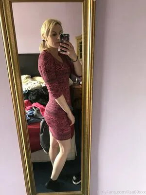 Lisa69xxx OnlyFans Leaked Free Thumbnail Picture - #kq38h1cI77