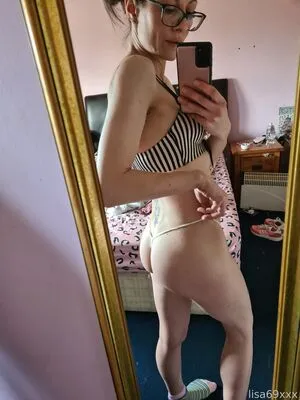 Lisa69xxx OnlyFans Leaked Free Thumbnail Picture - #oAFKIFDOFx