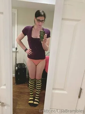Lisabrambles OnlyFans Leaked Free Thumbnail Picture - #Y19e9qx7X9