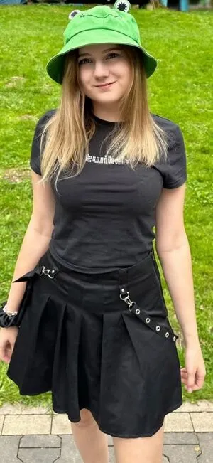 Lisachantal OnlyFans Leaked Free Thumbnail Picture - #cjVaaVeZt6