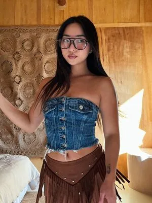 Lisahannalee OnlyFans Leaked Free Thumbnail Picture - #wOHaLy1x3o