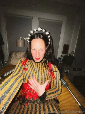 Lisahoneybae OnlyFans Leaked Free Thumbnail Picture - #Dv5ZOY2ODL
