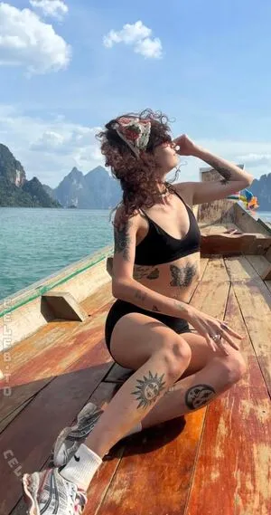 Lisamkws OnlyFans Leaked Free Thumbnail Picture - #saGr2smN65