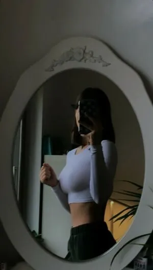 Lisashnk OnlyFans Leaked Free Thumbnail Picture - #zx7UBVdZZq