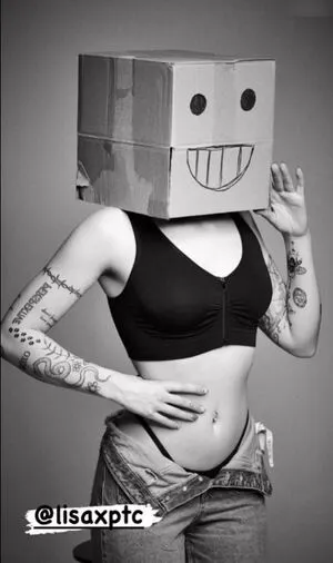 Lisaxptc OnlyFans Leaked Free Thumbnail Picture - #LSAFU0Qnbl