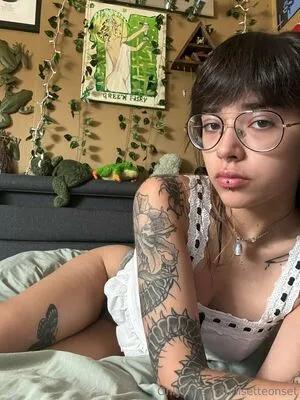 Lisetteonset OnlyFans Leaked Free Thumbnail Picture - #TTZAp8iqZ5