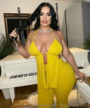 Lissaaires OnlyFans Leaked Free Thumbnail Picture - #p39GzsTt46