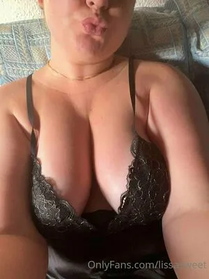 Lissasweet OnlyFans Leaked Free Thumbnail Picture - #S9y56ITaSf