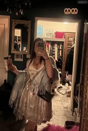 Lisyyy W OnlyFans Leaked Free Thumbnail Picture - #41Cr4e1S3t