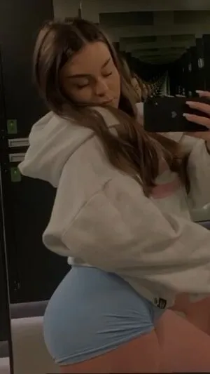 Lisyyy W OnlyFans Leaked Free Thumbnail Picture - #cgG6kDYJHC