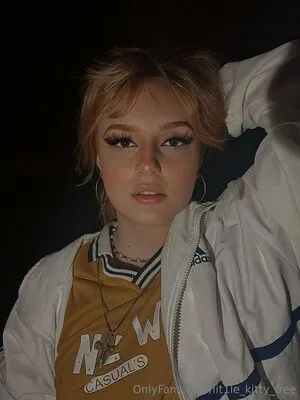 Lit1le Kitty Free OnlyFans Leaked Free Thumbnail Picture - #hHwcOtjhIQ