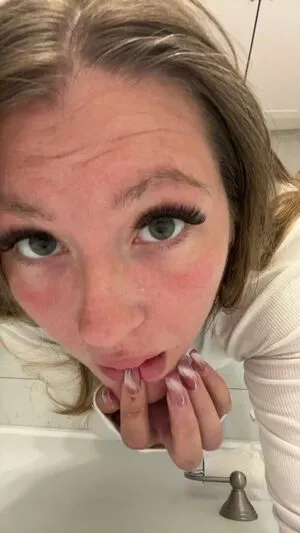 Literallymackayla OnlyFans Leaked Free Thumbnail Picture - #AaPTCpdR89