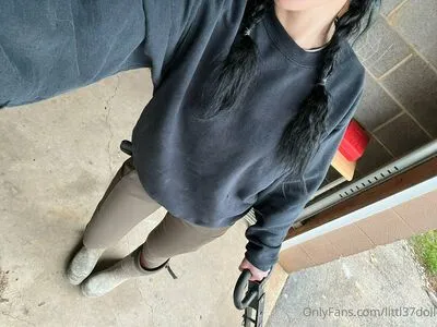 Littl37doll OnlyFans Leaked Free Thumbnail Picture - #zKg8zICZ6m