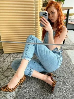 Little Bee Free OnlyFans Leaked Free Thumbnail Picture - #IHa3ceFeBf
